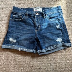 Abercrombie & Fitch girls 13/14 midi distressed shorts